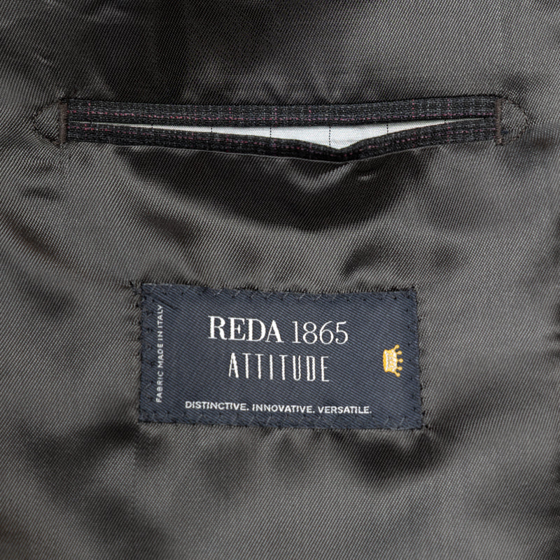 Odelo sivo Reda bordo check dizajn