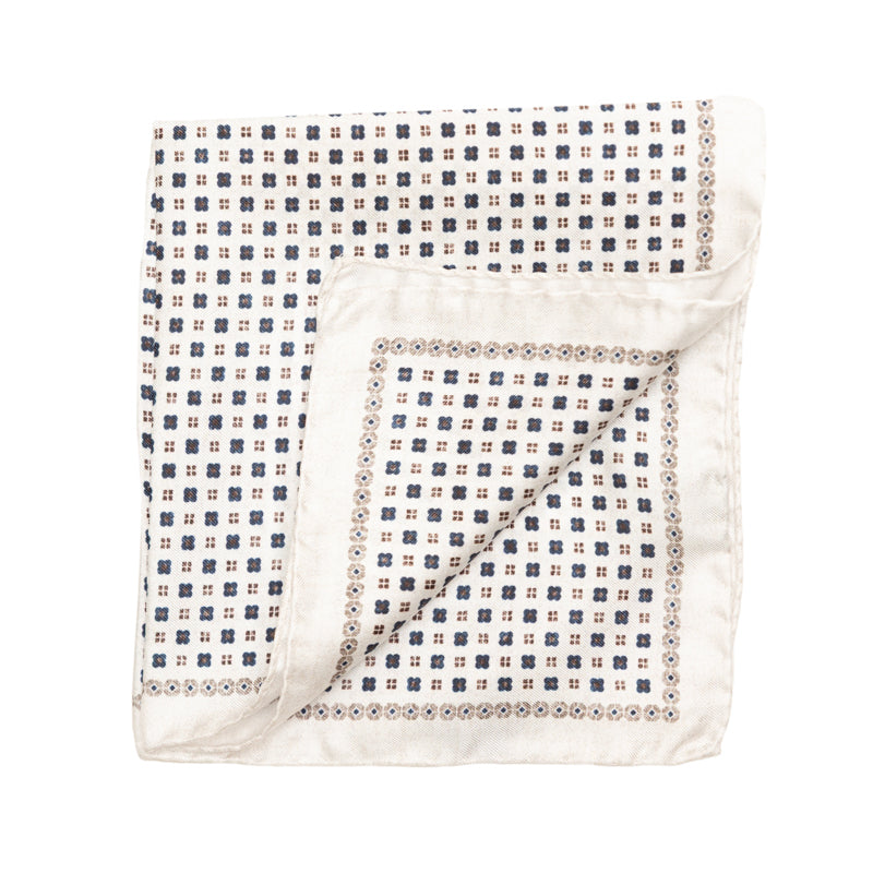 Maramica džepna bela svilena sa dezenom