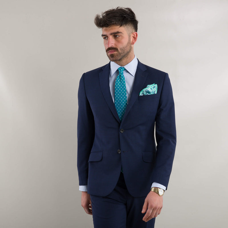 Plavo muško odelo Basketweave dizajna tkanine Lanificio Ing. Loro Piana