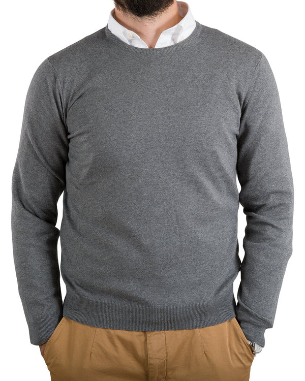 Sivi džemper pamuk i kašmir sa okruglim izrezom